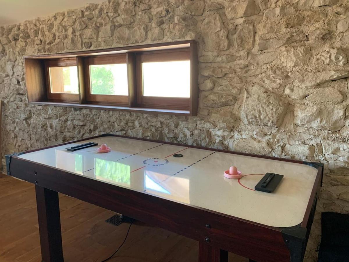 Country Villa For 19 Pool Cinema Football Pitch Verteillac المظهر الخارجي الصورة